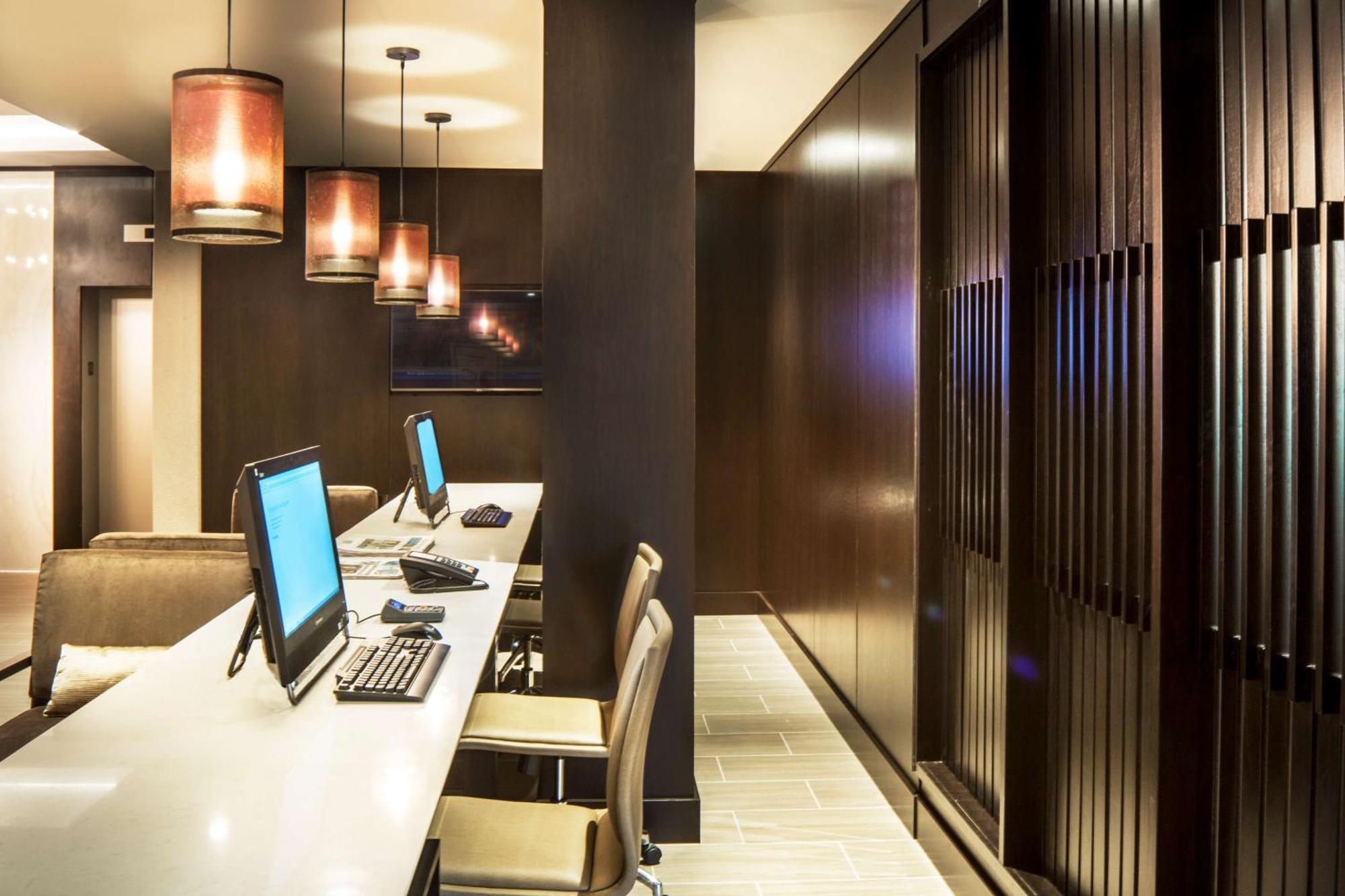 Doubletree By Hilton Hotel Largo Washington Dc Eksteriør billede