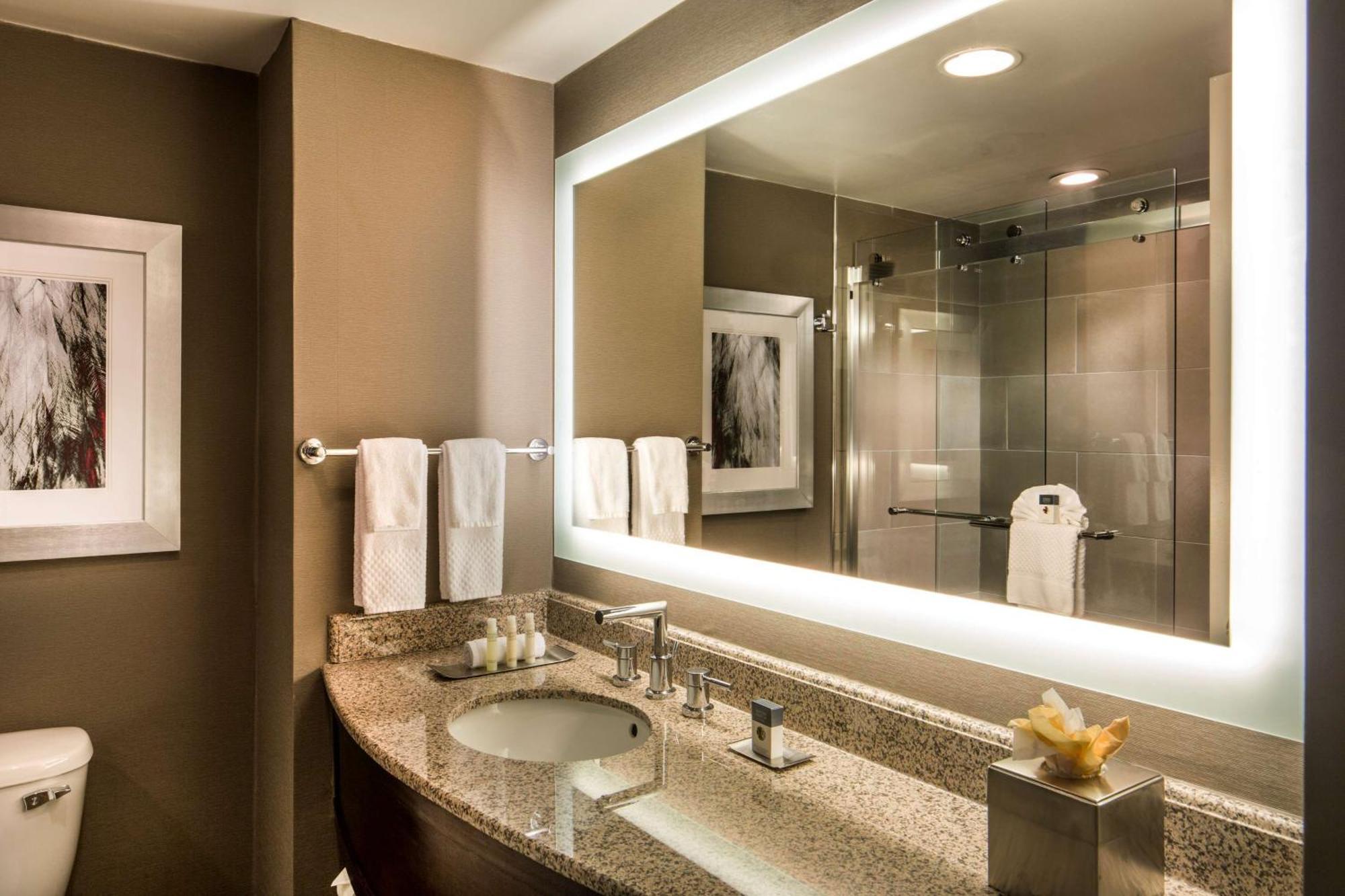 Doubletree By Hilton Hotel Largo Washington Dc Eksteriør billede